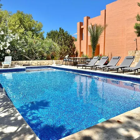 Villa Tomas